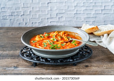 Tomato, Chickpeas And Pasta Soup