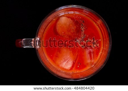 Tomato juice and pepper