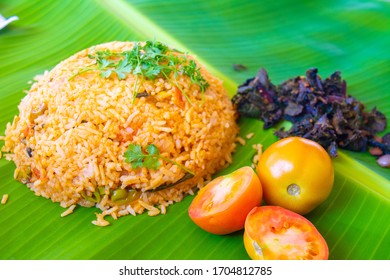 Tomato Pulao, An Indian Vegetarian Dish.