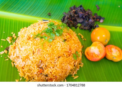 Tomato Pulao, An Indian Vegetarian Dish.