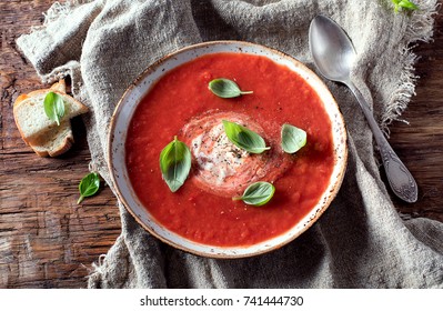 Tomato Soup With Basil. 