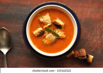 Tomato Soup With Basil And Croutons