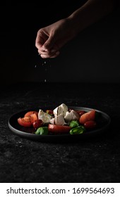 Tomato/Tomate Mozzarella - Dark Table Studio Setup - Delicious Darkfood Photography