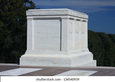 Tomb Of The Unknown Soldier In Arlington National Cemetery, Washington DC