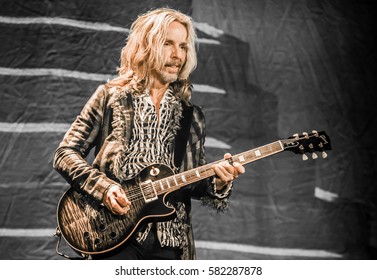 Tommy Shaw With Styx - Pacific Amphitheater Costa Mesa CA. June 15, 2016