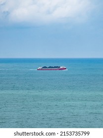 Tongkang Boat Carry Thermal Coal