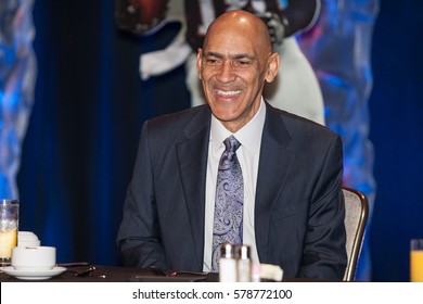 Tony Dungy Attends The AIA 2017 Bart Starr Award Super Bowl Breakfast In Houston, Texas On Saturday 4th 2017 February - USA