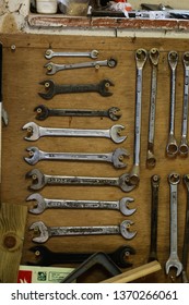 tool old rusty