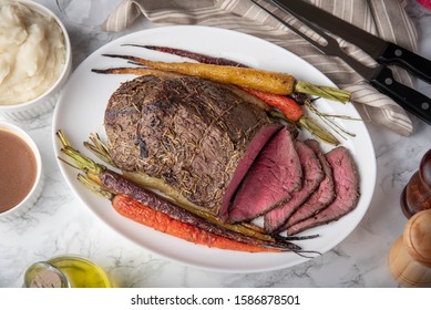 Top Round Roast Beef With Carrot And Mushed Potato