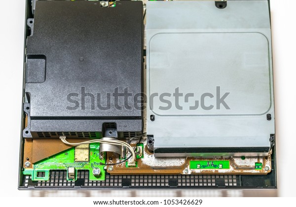 console cleaning service