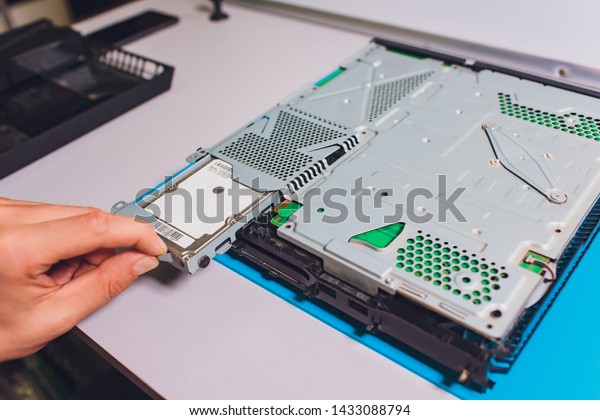 console cleaning service