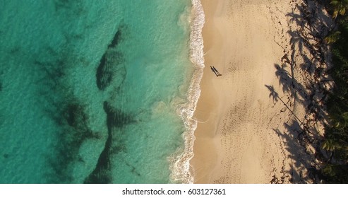 Top View Couple Shadow Paradise Beach Stock Photo (Edit Now) 603127361