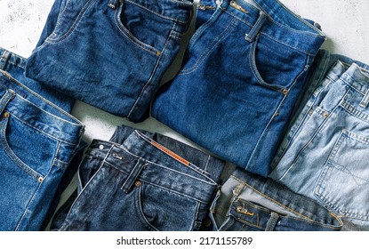 3,231 Folded Jeans Top View Images, Stock Photos & Vectors | Shutterstock