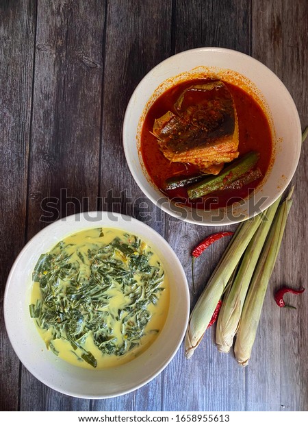 Top View Masak Lemak Pucuk Ubi Stock Photo Edit Now 1658955613