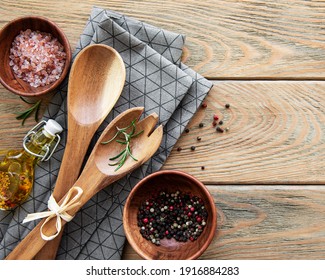 Top View On A Wooden Cutlery Kitchen  Ware On A  Wooden Background, Flat Lay