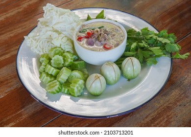 Top View Simmered Bean Paste And Fresh Vegetables Placed On A Zinc Plate, On A Wooden Floor Background, Food, Nature, Health, Copy Space