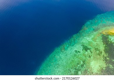 1,560 Ocean drop off Images, Stock Photos & Vectors | Shutterstock