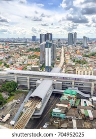 Top View Tao-Poon MRT Station Interchange To Blue Line And Purple Line.