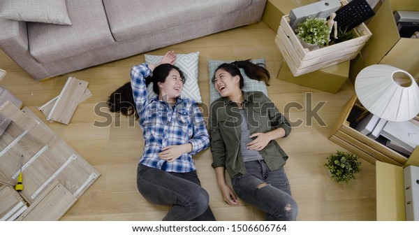 Lesbian Moving Pics