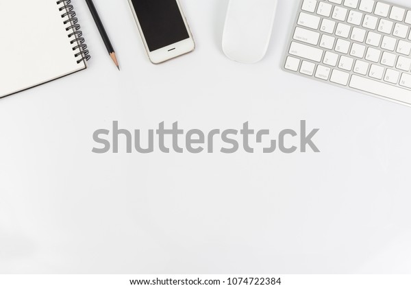 Top View Working Desk White Smartphone Stok Fotoğrafı (Şimdi Düzenle