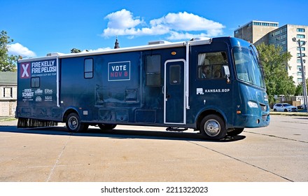 TOPEKA, KANSAS, USA - OCTOBER 5, 2022
The KSGOP 2022 Election Tour Bus Drives Off To Start The 6 Day Swing Though The State Days Before The November 8 Election .