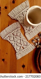 Topview Stunning Handmade Bespoke Off White  Cotton Yarn Tea Coaster Lie On Wood