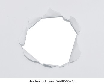Agujero roto en papel