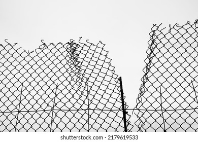 Broken Chain Link Fence Images Stock Photos Vectors Shutterstock