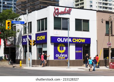 TORONTO, CANADA - 3RD SEPTEMBER 2014: The Outside Of The Olivia Chow Headquarters During The Day In Toronto