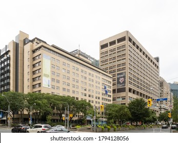 Toronto, Canada, August 11, 2020; A Wide View Of Mount Sinai Hospital In Downtown Toronto On University Avenue