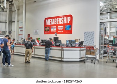 TORONTO, CANADA - AUGUST 15, 2018: Line Of A People At Customer Service Desk In A Costco Store. Costco, Is An American Corporation Which Operates A Chain Of Membership-only Warehouse Clubs.