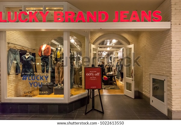lucky brand canada outlet