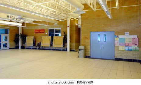 TORONTO, CANADA - FEBRUARY 23, 2014: The Interior Of A Recreation Center In Toronto, Canada. Toronto Recreation Centers Help The Community With A Wide Offer Of Courses And Programs.