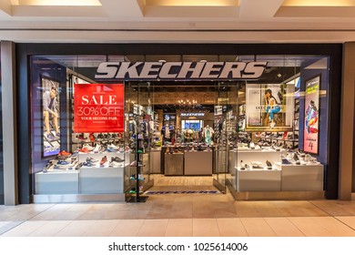 skechers outlet mirabel