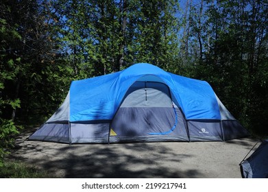 Toronto Canada June 22 2022 Large Family Tents On A Campsite Campground Group Camping Vacation Family Camping Trip