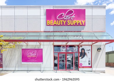 Toronto, Canada - June 3, 2019: A Cloré Beauty Supply store in Toronto, Canada. 
Cloré Beauty Supply is Canada's leading retailer in the ethnic hair and beauty industry.
