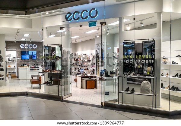 Toronto Canada March 04 2019 Ecco Stock 