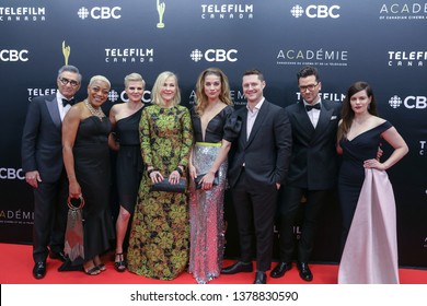 TORONTO, CANADA - MARCH 31, 2019: Eugene Levy, Karen Robinson, Noah Reid, Catherine O'Hara, Jennifer Robertson, Emily Hampshire, Daniel Levy And Annie Murphy At 2019 Canadian Screen Awards. 