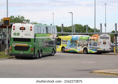 TORONTO, CANADA - May 28,2021: Go Bus At Richmond Hill Bus Terminal In Toronto. GO Transit Is The Regional Public Transit Service For The Greater Toronto And Hamilton Area.