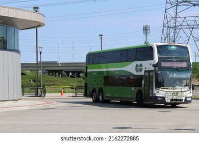 TORONTO, CANADA - May 28,2021: Go Bus At Richmond Hill Bus Terminal In Toronto. GO Transit Is The Regional Public Transit Service For The Greater Toronto And Hamilton Area.