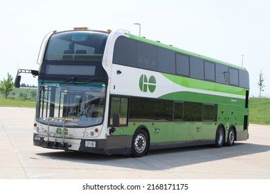 TORONTO, CANADA - May 30,2021: Go Bus At Richmond Hill Bus Terminal In Toronto. GO Transit Is The Regional Public Transit Service For The Greater Toronto And Hamilton Area.