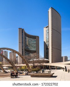 TORONTO, CANADA - MAY 4, 2007: Building Of New City Hall - Home Of Municipal Government Of Toronto, Ontario, Canada. It Was Designed By Architect Viljo Revell  And Landscape Architect Richard Strong.