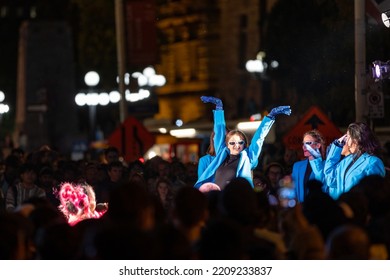 Toronto, Canada - October 1, 2022 : Backup Dancers At The 'An Occupation' Participatory Performance And Display At Nuit Blanche