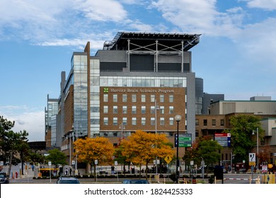 Toronto, Canada - September 29, 2020: Sunnybrook Hospital Is Shown In Toronto Canada On September 29, 2020.  Sunnybrook Is An Academic Health Sciences Centre Located In Toronto.