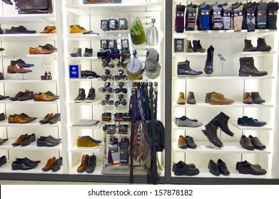helikopter Vi ses i morgen Tilslutte Aldo Shoes Images, Stock Photos & Vectors | Shutterstock