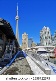 Toronto ON Canada - November 12 2019: Sunny Day After Snow Storm CN Tower