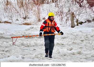 Toronto, Ontario, Canada, February 3, 2019: Toronto Police Search The Ice At Bluffers Park In Response To A Report Of A Missing Person. 