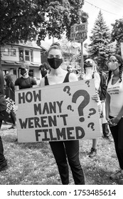 TORONTO, ONTARIO, CANADA - JUNE 6, 2020: Anti-Racism March, In Solidarity With Black Lives Matter And Against The Death Of George Floyd And Police Injustice. 

