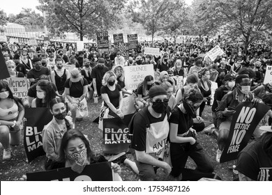 TORONTO, ONTARIO, CANADA - JUNE 6, 2020: Anti-Racism March, In Solidarity With Black Lives Matter And Against The Death Of George Floyd And Police Injustice. 