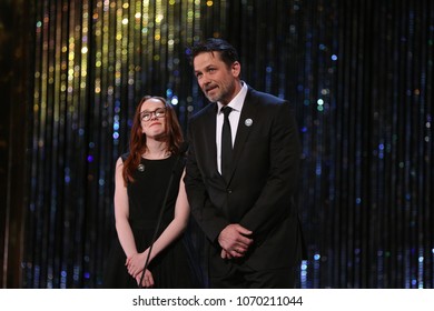 TORONTO, ONTARIO, CANADA - MARCH 11, 2018: Billy Campbell And Female Presenter At Canadian Screen Awards. 